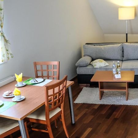 Jungingers Aparthotel Holzheim  Εξωτερικό φωτογραφία